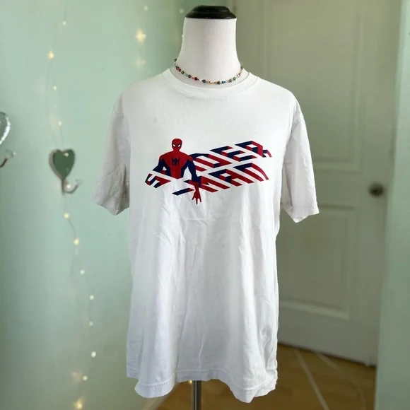 White UNIQLO Spider-Man Graphic Tee Shirt - Picture 1 of 1